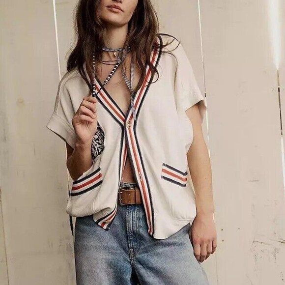 Free People We The Free Ivy Vest Top Sweatshirt Embroidered Ribbed L New 277181 - Picture 2 of 9